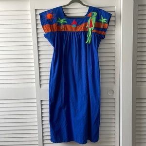 VINTAGE PARROT APPLIQUÉ DRESS